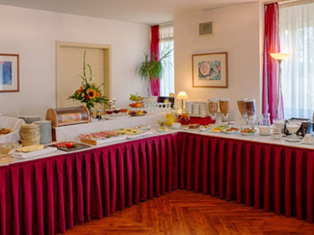 Comfort Hotel Bernau Бернау бай Берлин Екстериор снимка