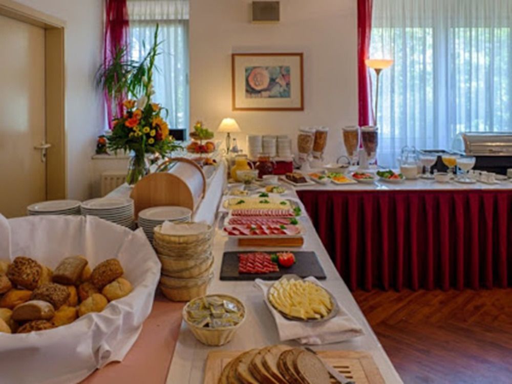 Comfort Hotel Bernau Бернау бай Берлин Екстериор снимка